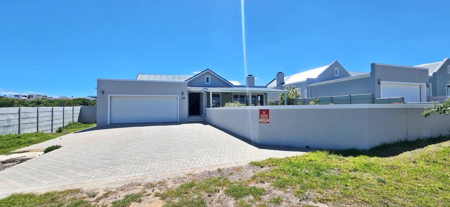 To Let 3 Bedroom Property for Rent in Agulhas Western Cape